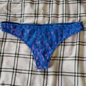 NWOT VS Thong Panties